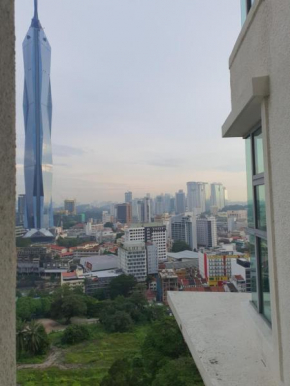 Lovely 1bd in suasana bukit Ceylon
